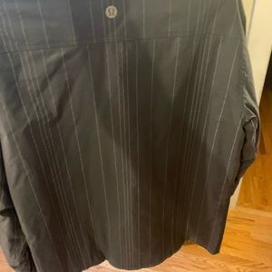 Lululemon reflective button down jacket